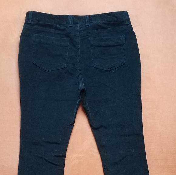 Mountain Khakis Straight Fit Corduroys - Picture 3 of 3